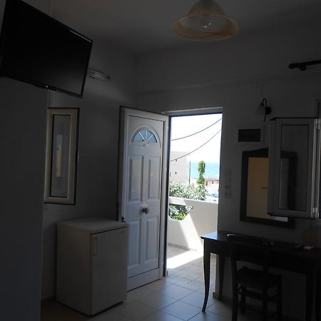 Frosso'S Apartments Kokkini Hani Exterior foto